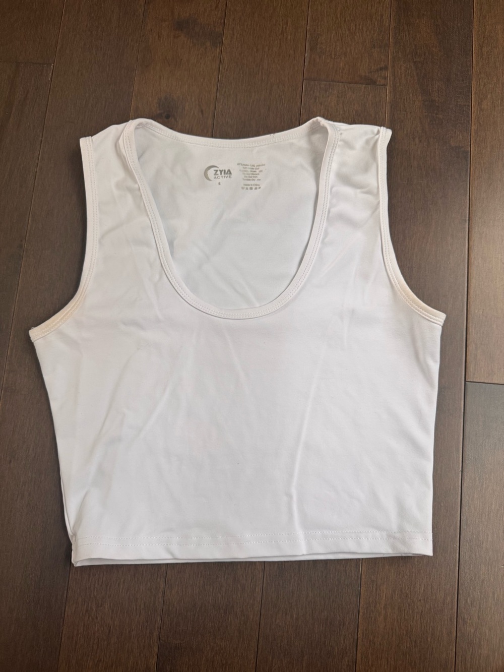 ZYIA White Scoop Neck Tank